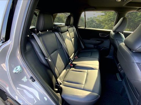 Certified 2026 Subaru Outback Limited AWD/4WD image 25