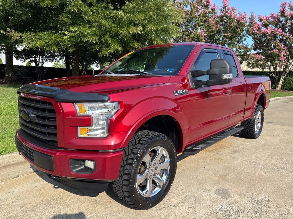 Used 2016 Ford F150 XLT w/ Equipment Group 301A Mid AWD/4WD image 4