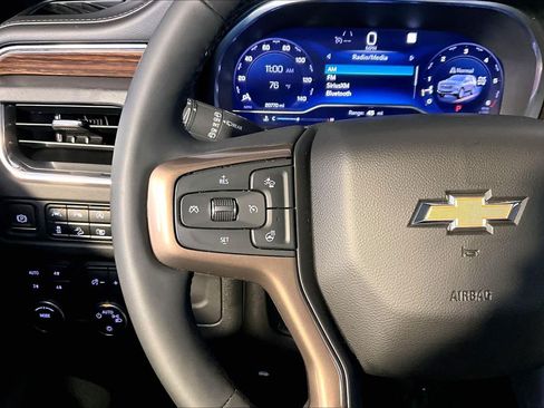 Used 2023 Chevrolet Tahoe High Country w/ Premium Package 2 AWD/4WD image 24