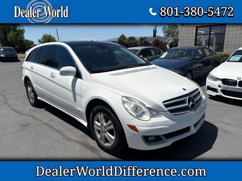 Used 2006 Mercedes-Benz R 500 4MATIC image 1