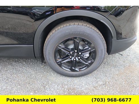 New 2025 Chevrolet Blazer LT w/ Midnight/Sport Edition image 33