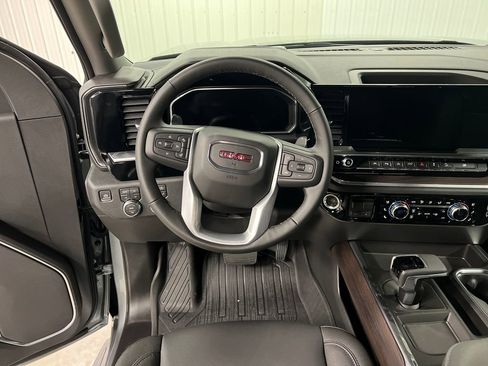 New 2026 GMC Sierra 1500 SLT w/ SLT Premium Plus Package AWD/4WD image 17