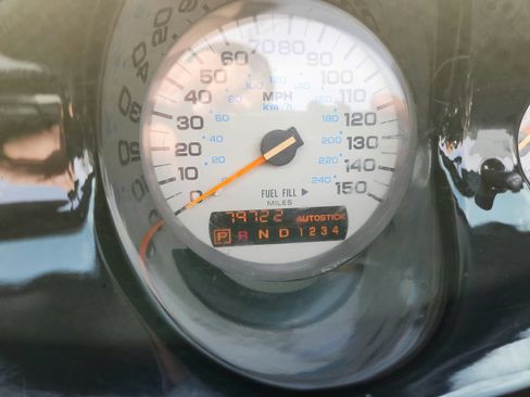 Used 2000 Plymouth Prowler RWD image 13