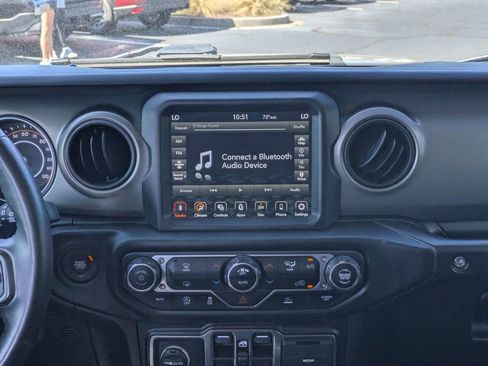 Used 2022 Jeep Wrangler Unlimited Sport AWD/4WD image 18