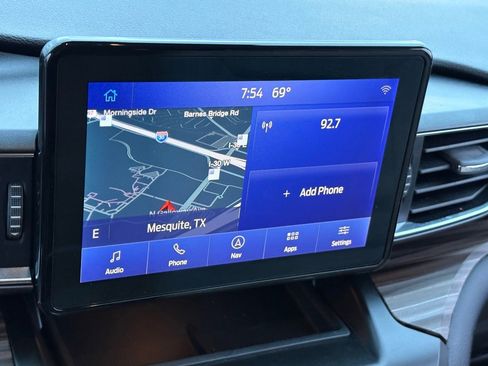 Used 2020 Ford Explorer Limited image 25