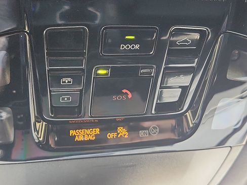 Used 2023 Lexus RX 350 FWD w/ Cold Area Package image 22