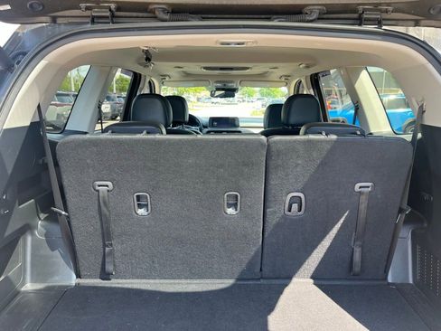 Used 2022 Kia Telluride EX w/ EX Premium Package image 9