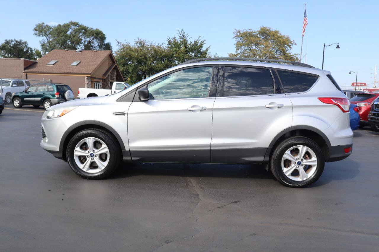Used 2014 Ford Escape SE w/ Equipment Group 201A AWD/4WD image 2