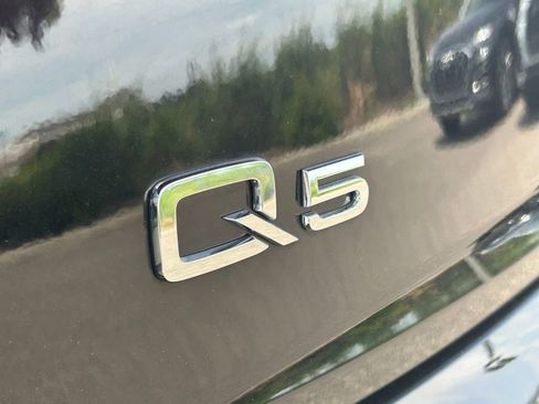 Used 2024 Audi Q5 e Premium Plus w/ Premium Plus Package image 26
