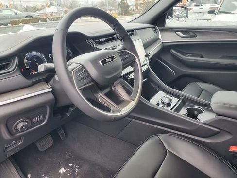 New 2026 Jeep Grand Cherokee Limited AWD/4WD image 11