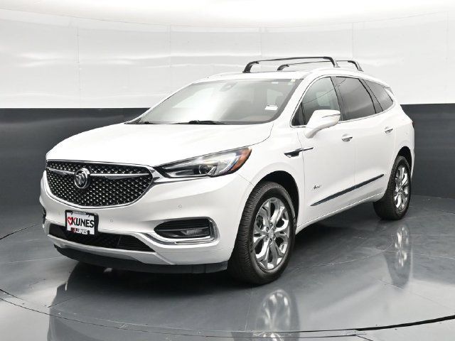 Used 2020 Buick Enclave Avenir w/ Avenir Technology Package AWD/4WD image 7