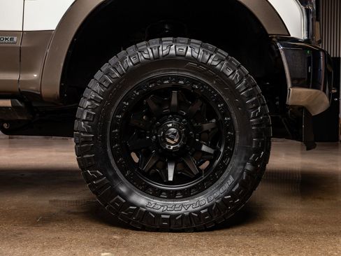 Used 2022 Ford F250 King Ranch w/ King Ranch Ultimate Package image 12