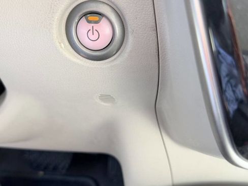 Used 2014 Nissan Leaf SV w/ Premium Package image 25