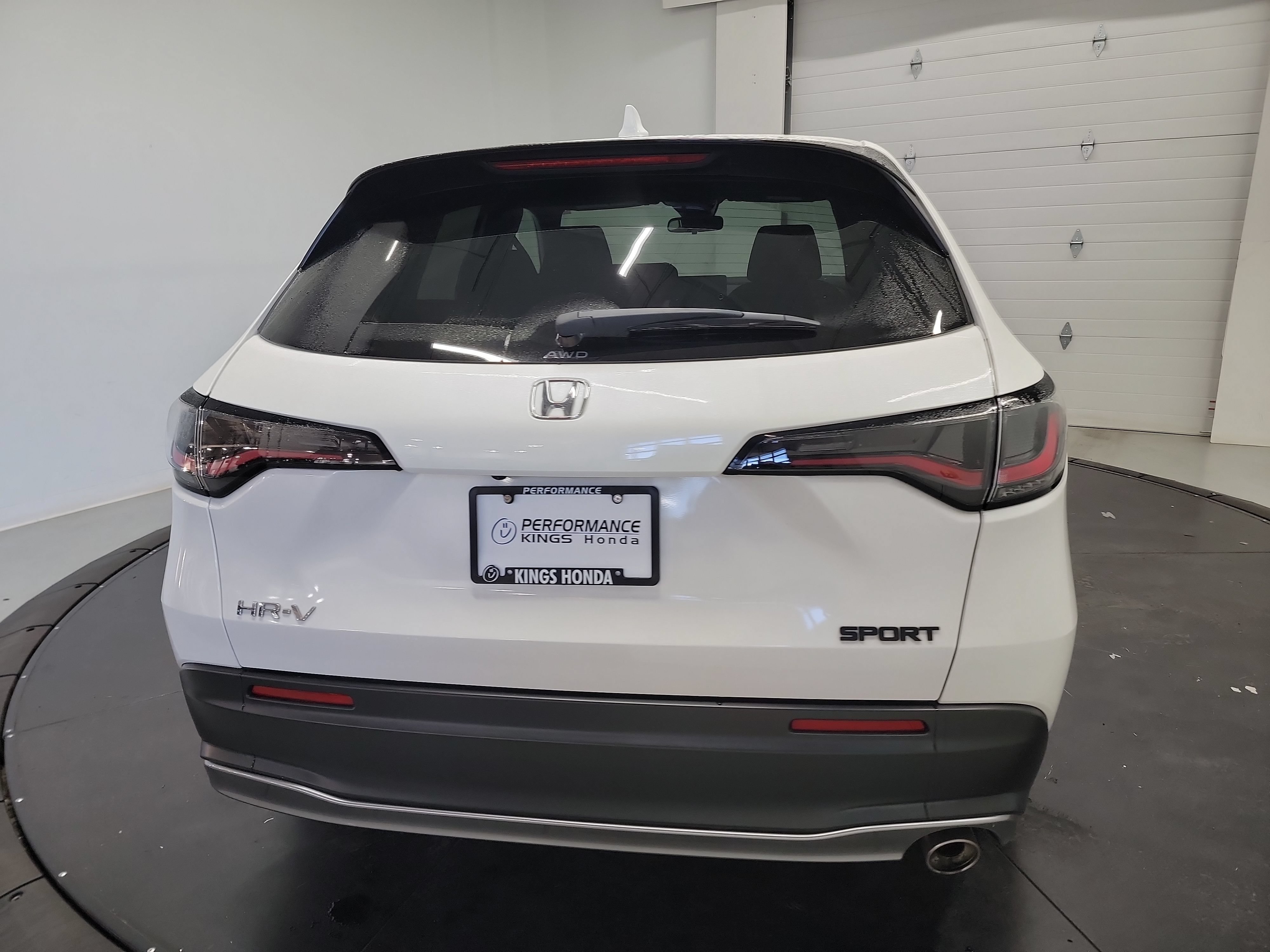 Used 2025 Honda HR-V Sport image 8