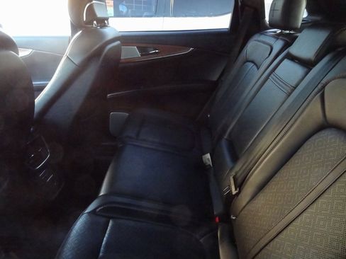 Used 2020 Lincoln Nautilus Black Label w/ Cargo Utility Package image 9