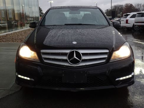 Used 2013 Mercedes-Benz C 300 Sport image 7