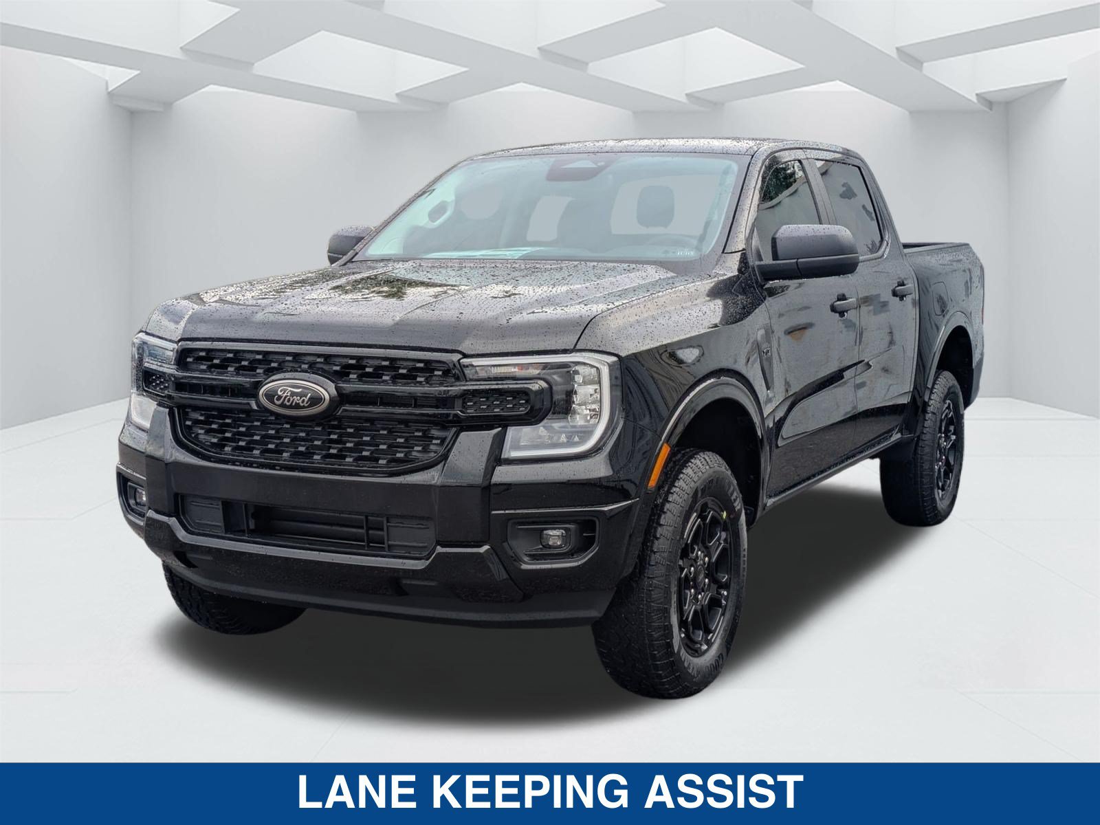 New 2026 Ford Ranger XLT w/ Black Appearance Package RWD image 9
