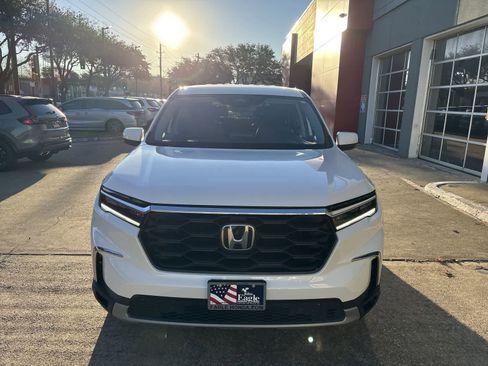 Used 2023 Honda Pilot EX-L image 6