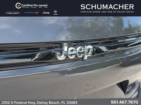 Certified 2024 Jeep Grand Cherokee Limited AWD/4WD image 16