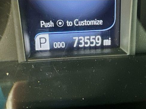 Used 2015 Toyota Camry XSE image 20