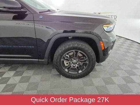 Certified 2024 Jeep Grand Cherokee Trailhawk AWD/4WD image 11