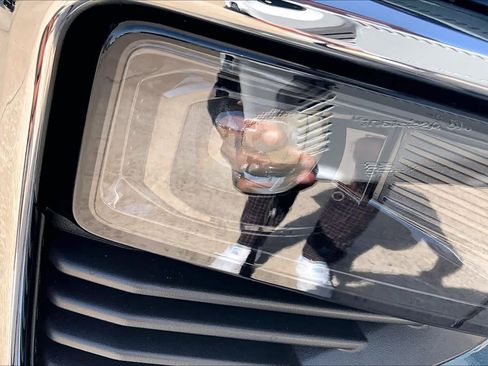 New 2026 Chevrolet Traverse LT w/ Sun and Wheel Package image 14