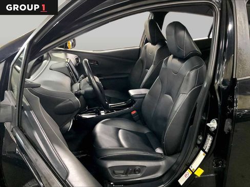 Used 2021 Toyota Prius Prime XLE FWD image 8