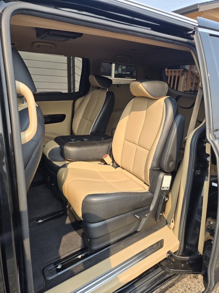 Used 2018 Kia Sedona SX Limited FWD image 6