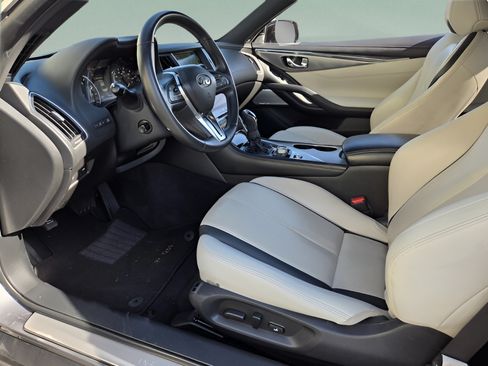 Used 2022 INFINITI Q60 3.0t Luxe w/ Essential Package AWD/4WD image 10
