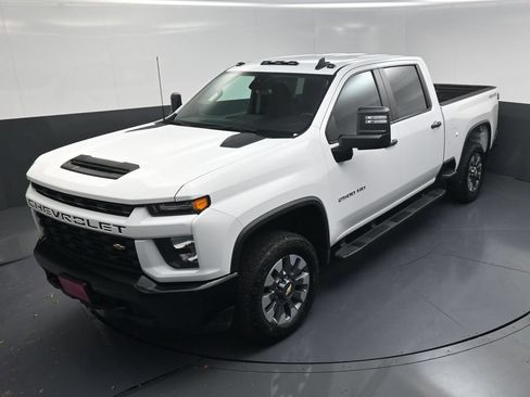 Used 2023 Chevrolet Silverado 2500 Custom w/ Custom Convenience Package AWD/4WD image 15