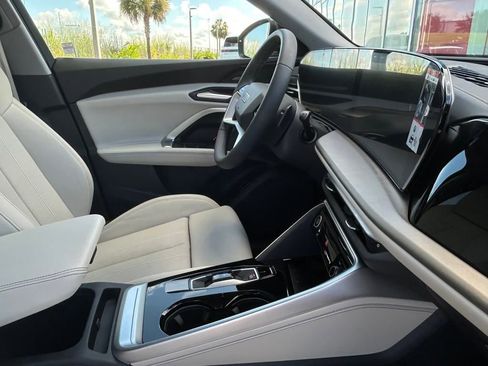 New 2025 Audi Q5 Premium Plus image 44