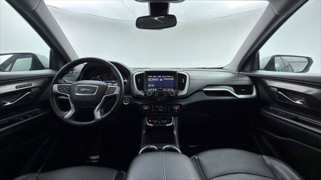 Used 2024 GMC Terrain SLT AWD/4WD image 22