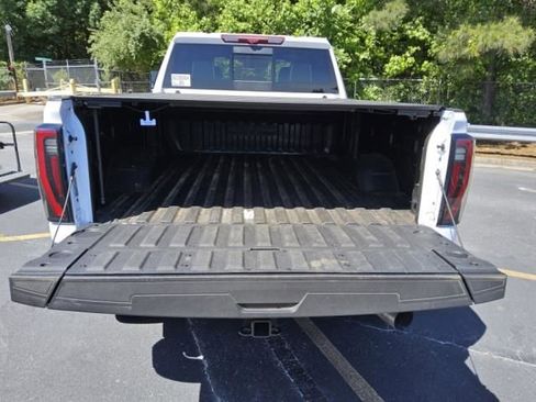 Used 2025 GMC Sierra 2500 AT4X w/ AT4X AEV Edition AWD/4WD image 10