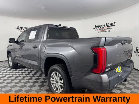 Used 2023 Toyota Tundra SR5 w/ SR5 Convenience Package AWD/4WD image 10