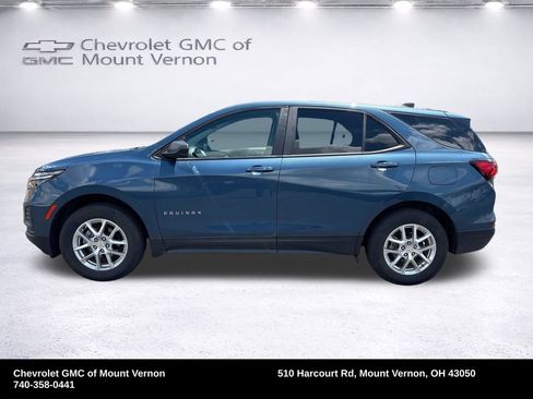 Used 2024 Chevrolet Equinox LS w/ LS Convenience Package AWD/4WD image 2