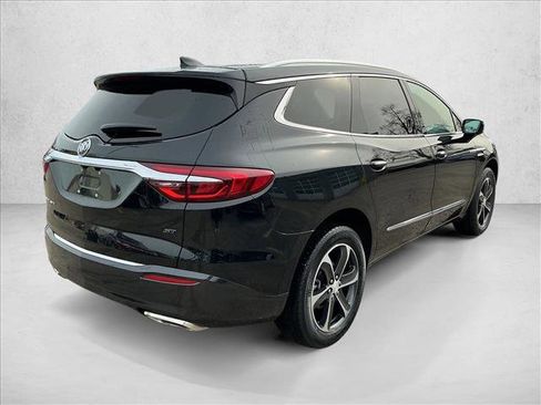 Used 2020 Buick Enclave Essence w/ Sport Touring Edition image 5