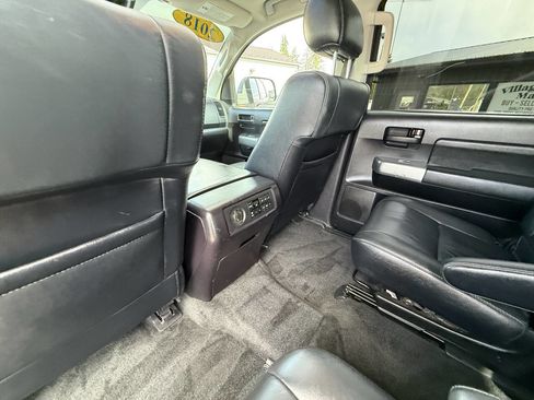 Used 2018 Toyota Sequoia TRD Sport AWD/4WD image 21