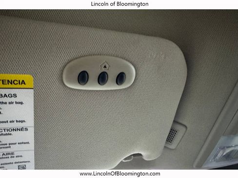 Used 2015 Lincoln MKX AWD w/ Equipment Group 101A image 33