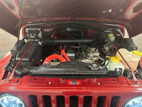 Used 1999 Jeep Wrangler Sport image 88