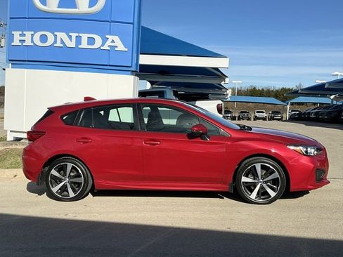 Used 2017 Subaru Impreza 2.0i Sport image 2