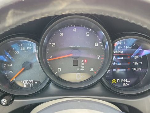 Used 2021 Porsche Macan AWD/4WD image 30