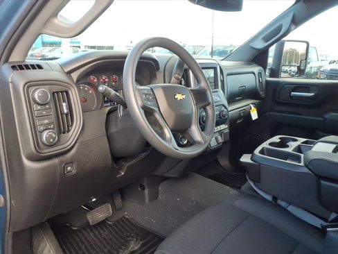New 2026 Chevrolet Silverado 2500 Custom w/ Custom Convenience Package image 12