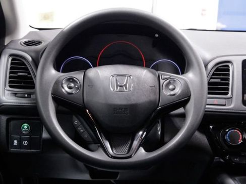 Used 2016 Honda HR-V LX image 14