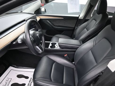 Used 2023 Tesla Model Y Long Range AWD/4WD image 24