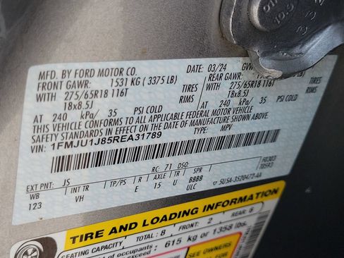 Used 2024 Ford Expedition XLT AWD/4WD image 31