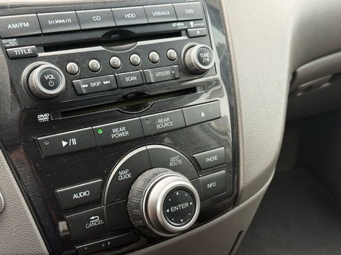Used 2012 Honda Odyssey Touring image 17