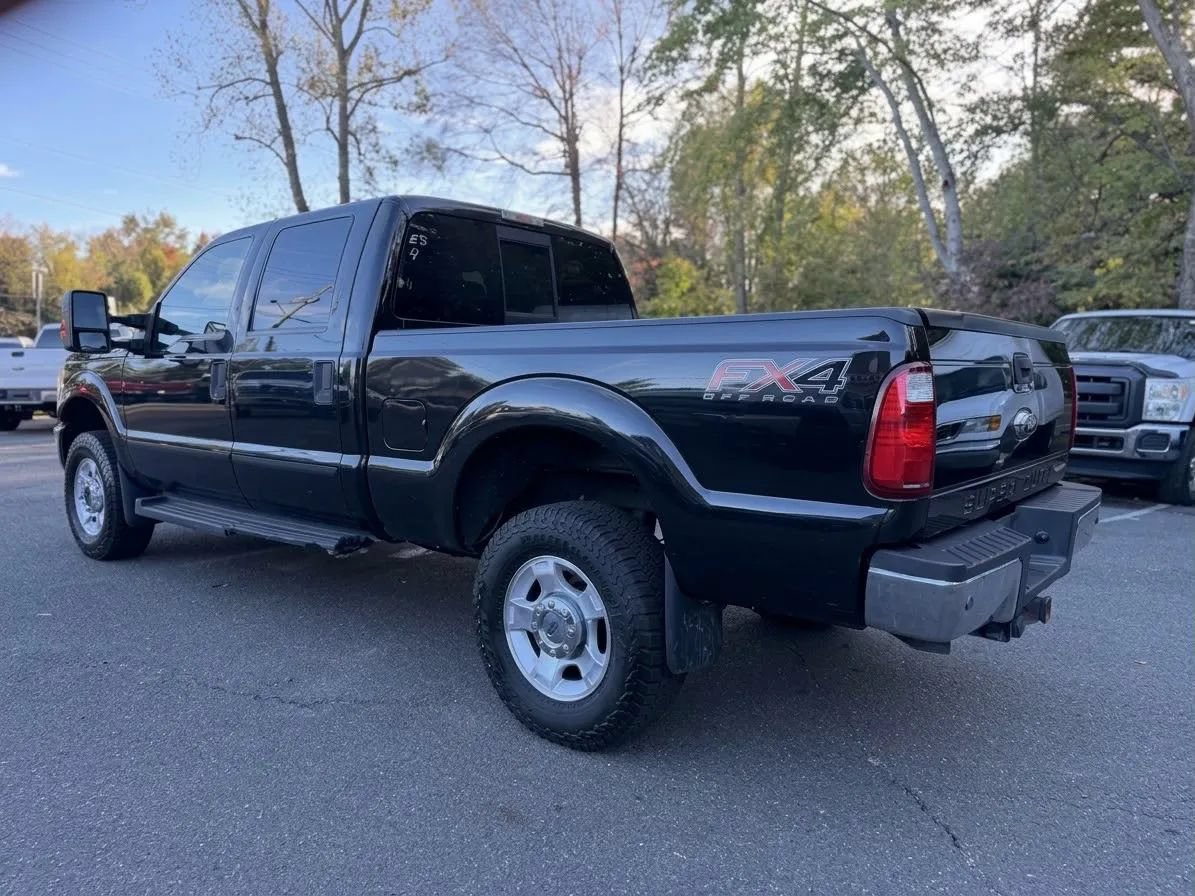 Used 2015 Ford F250 XLT w/ XLT Value Package AWD/4WD image 4