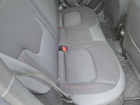 Certified 2023 Jeep Renegade Trailhawk AWD/4WD image 21