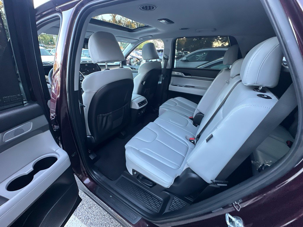 Used 2023 Hyundai Palisade SEL AWD/4WD image 24
