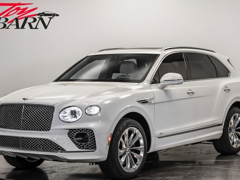Used 2021 Bentley Bentayga image 1